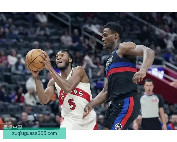 活塞主帅赞杜伦进攻端成长迅猛 称其已成为球队进攻轴心